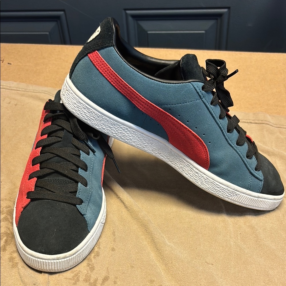 Puma Suede Red and Black Sneakers with Gray Accents - Picture 2 of 5